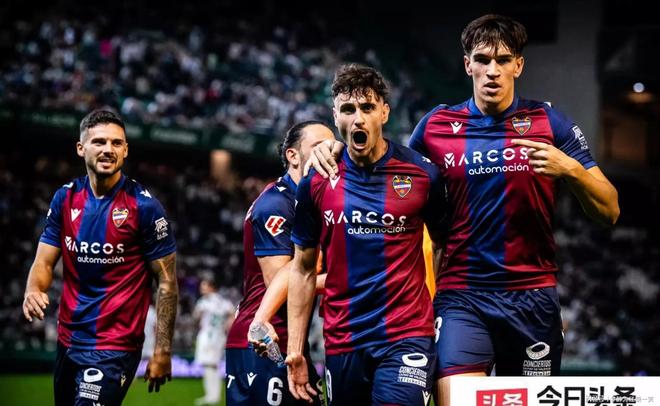 关于关键时刻体能课后,萨克拉门托国王强势反弹备战西甲,态度坚定,年轻球员得到机会的信息 关于关键时刻体能课后,萨克拉门托国王强势反弹备战西甲,态度坚定,年轻球员得到机会的信息