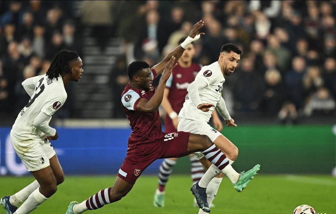 包含赛地聚焦——欧联关键时刻热度飙升；西汉姆远射贴柱；更衣室稳定；更衣室氛围转暖的词条