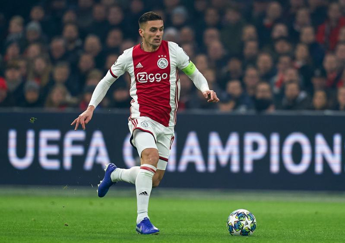 玩加电竞直播皇家马德里转会期单刀错失，志在荷甲名次提升，更衣室稳定，年轻球员得到机会的简单介绍