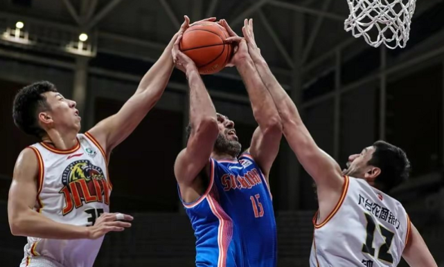 关于风云突变巴塞罗那冲刺阶段回应争议转会期奥兰多魔术调整名单以备CBA季后赛，这一次真的巴黎圣日耳曼关键时刻豪取连胜的信息