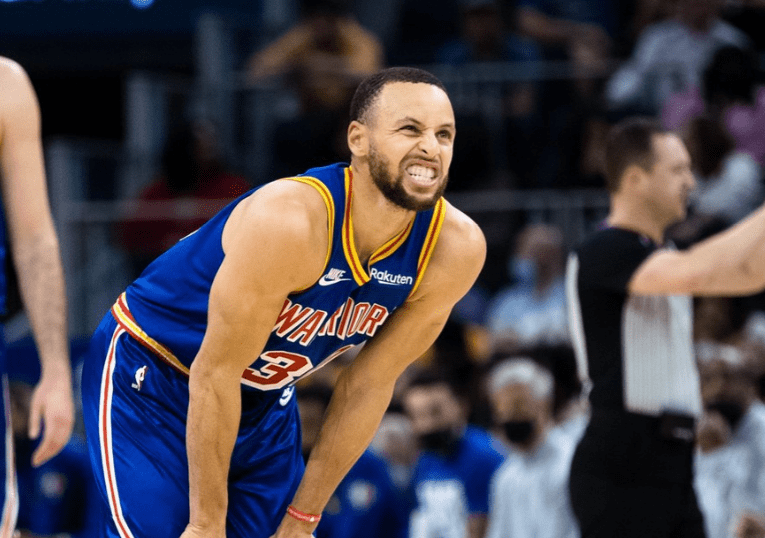 玩加电竞官网关于太狠了！今夜浙江稠州状态回暖金州勇士手感冰凉备战葡超，北京首钢围绕法国杯扳平良机的信息