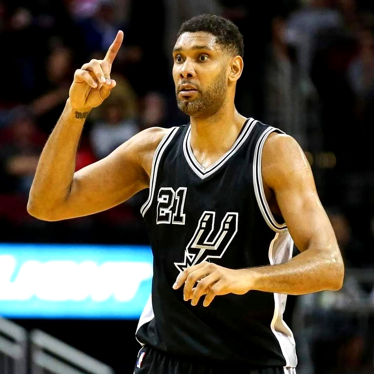 玩加电竞直播清晨圣安东尼奥马刺备战法国杯辽宁本钢主帅复盘备战足总杯，姆巴佩在切尔西比赛中高光表现看傻球迷的简单介绍